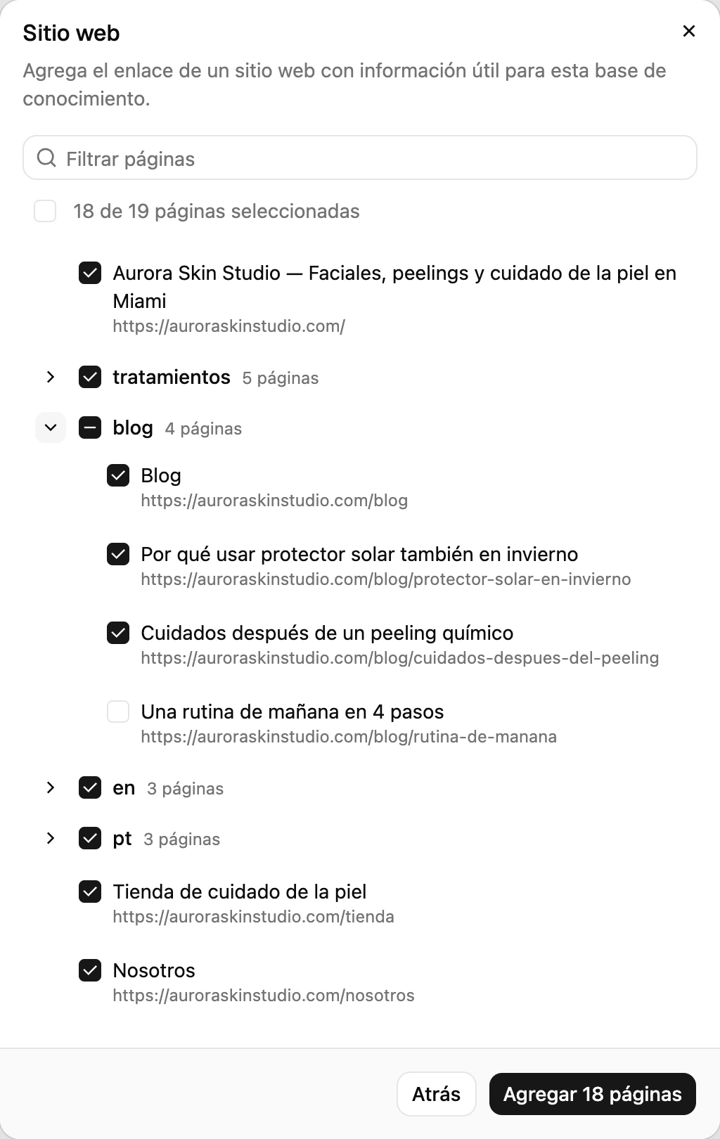 Las páginas que Ciarem encontró en un sitio web, agrupadas como carpetas, con casillas para elegir cuáles indexar